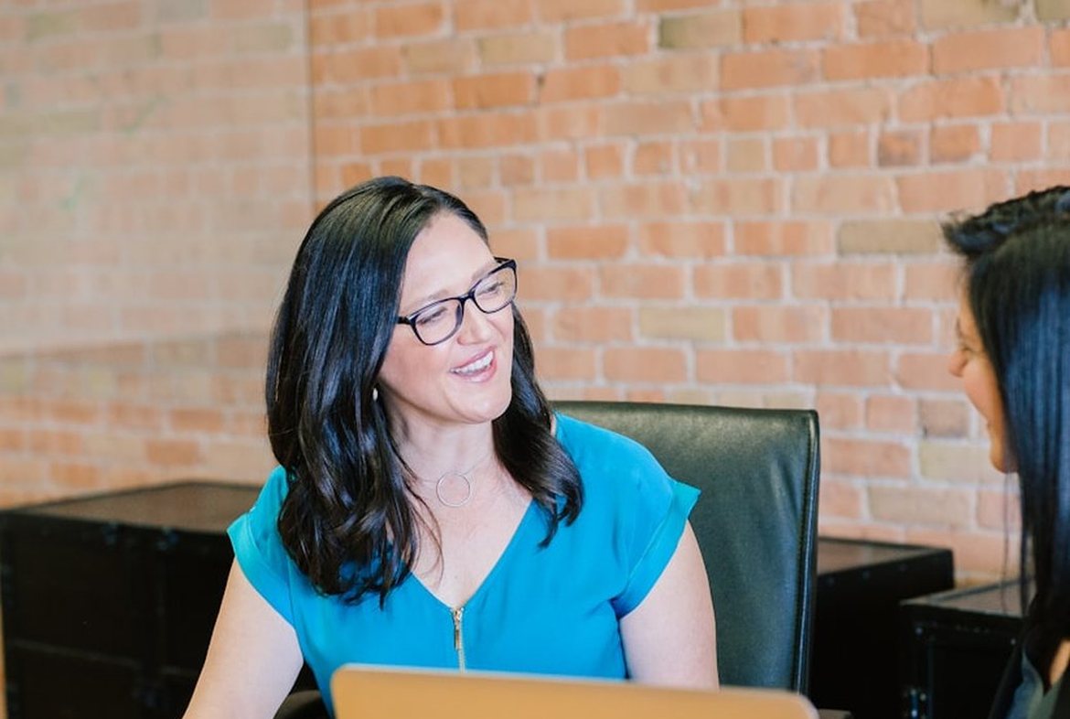 AccountsHelp accountants working with a small business client